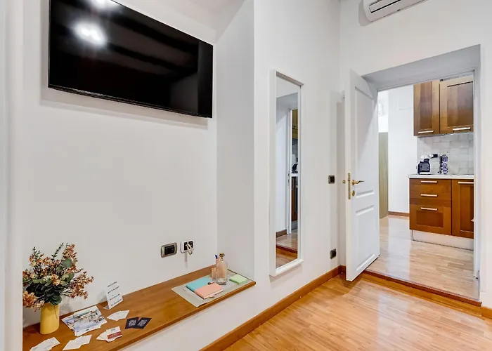Fine Line House In Trastevere, With Puccio Appartamento Roma