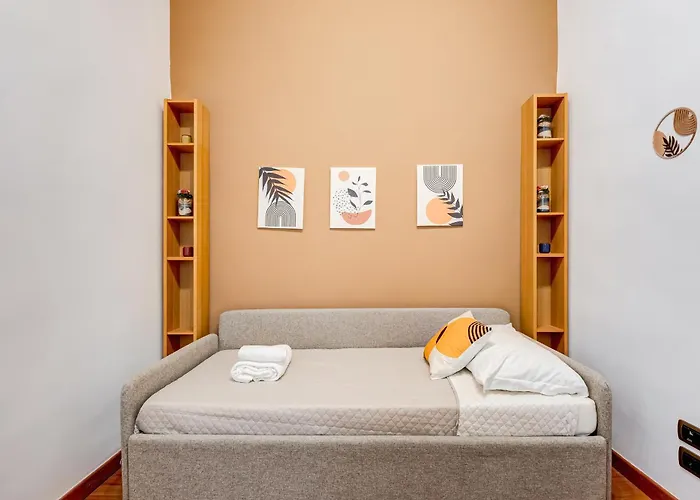 Fine Line House In Trastevere, With Puccio * Рим