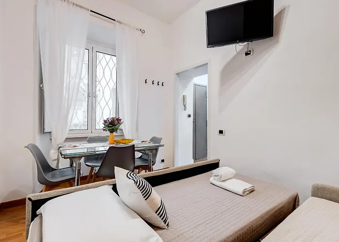 Fine Line House In Trastevere, With Puccio Appartamento
