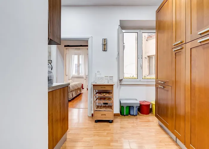 Appartamento Fine Line House In Trastevere, With Puccio