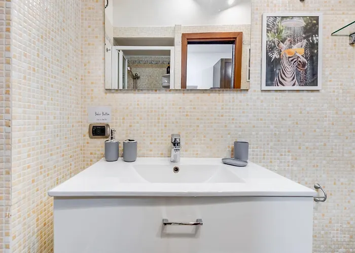 Апартаменты Fine Line House In Trastevere, With Puccio